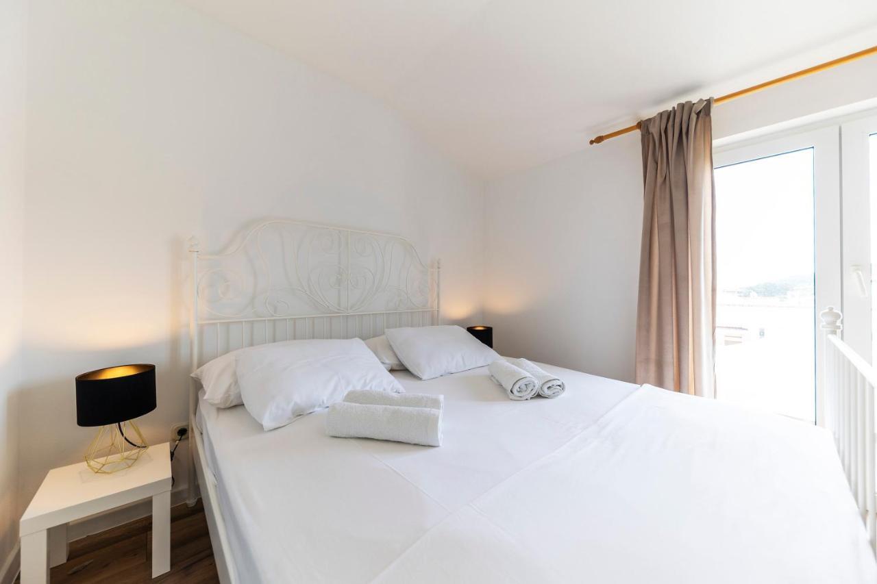 Apartmani Maestral Dobropoljana Buitenkant foto
