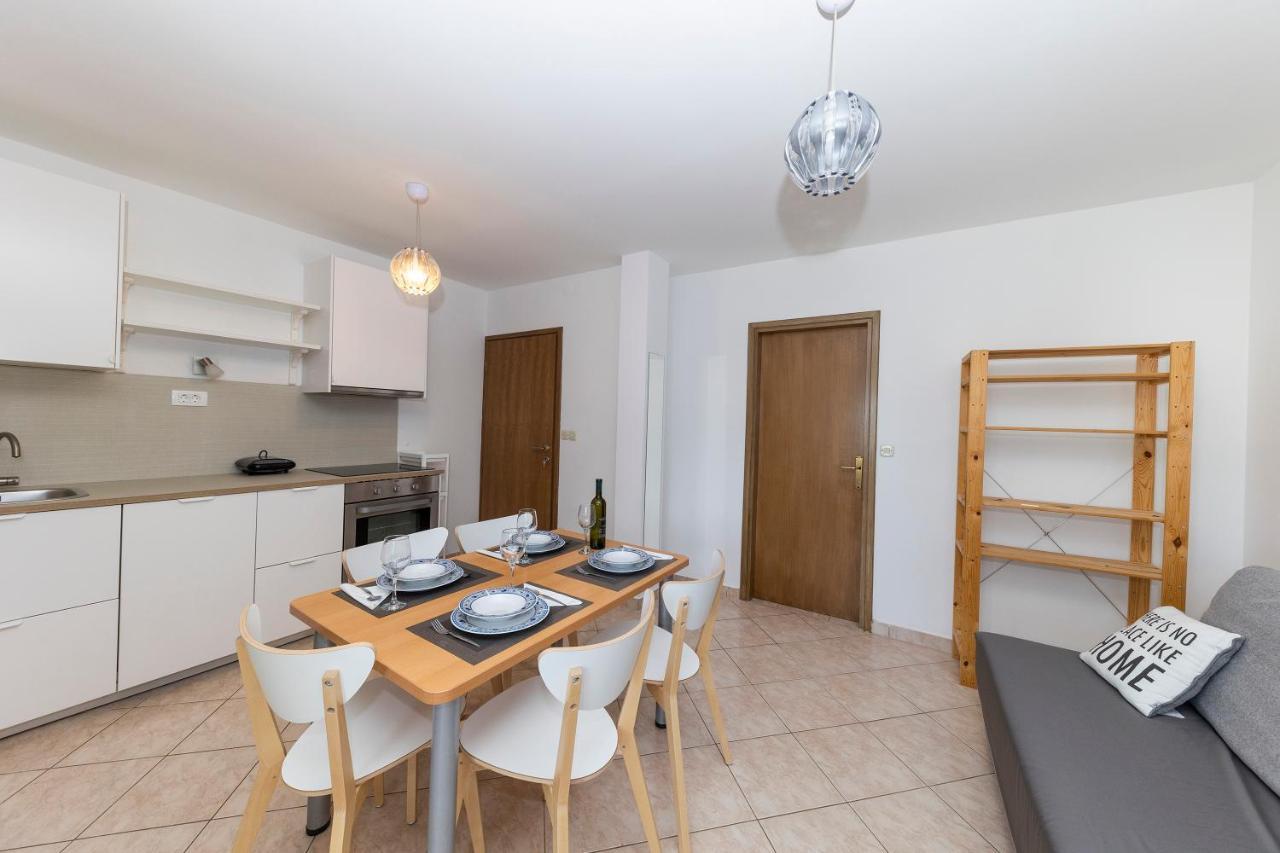 Apartmani Maestral Dobropoljana Buitenkant foto