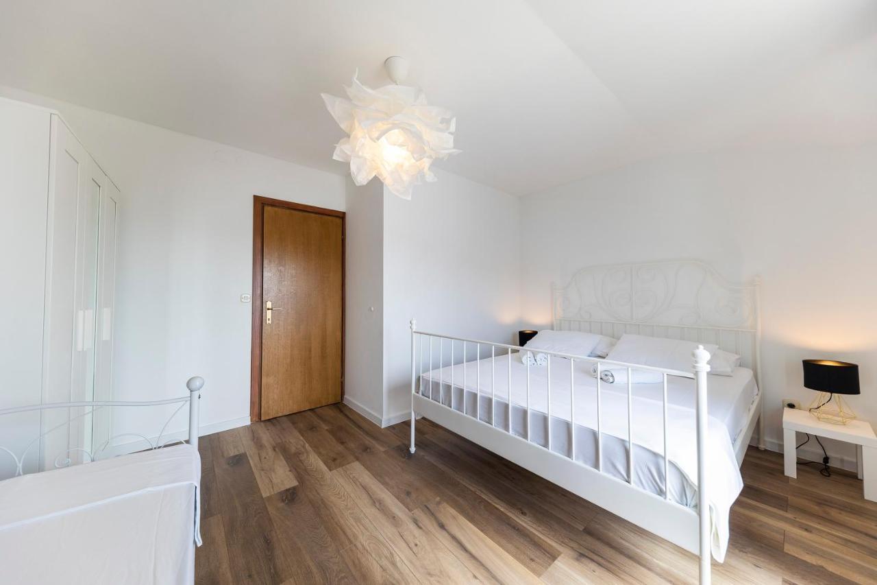 Apartmani Maestral Dobropoljana Buitenkant foto