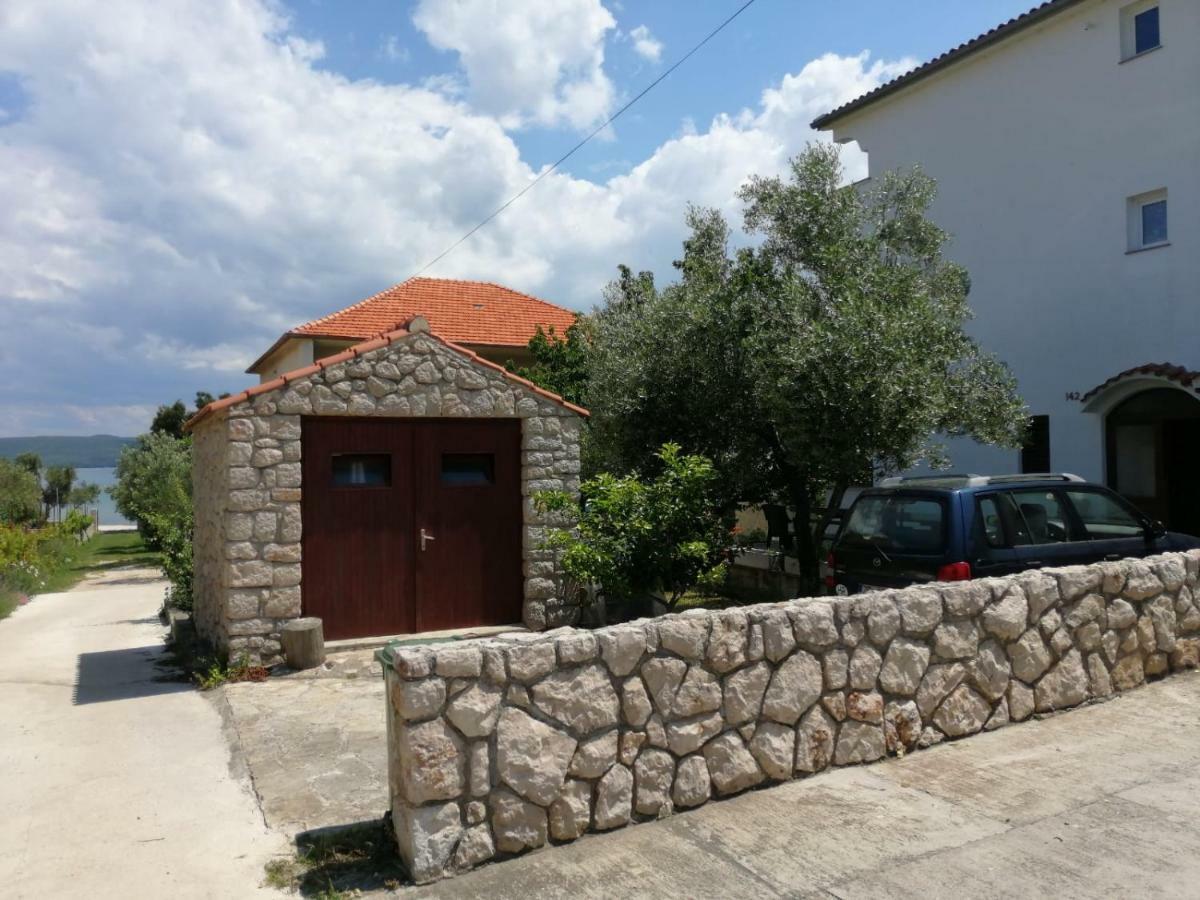 Apartmani Maestral Dobropoljana Buitenkant foto